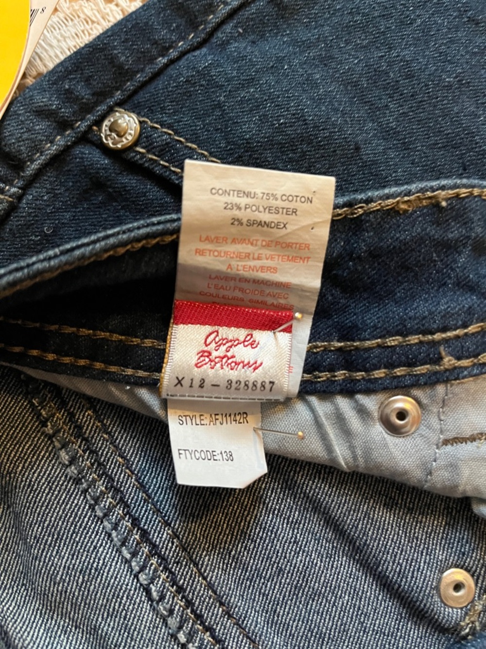 Apple Bottoms Y2K Straight Leg Low Rise Jeans, Dark Wash, Size 5/6 - Picture 9 of 9